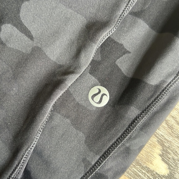 Lululemon Base Pace High Rise Tight 28" - Picture 3 of 13